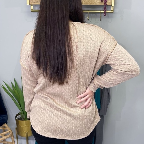 Stylish Beige Sweater - Picture 4 of 8